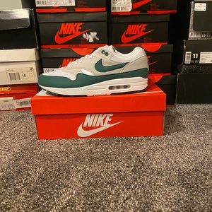 Air Max 1